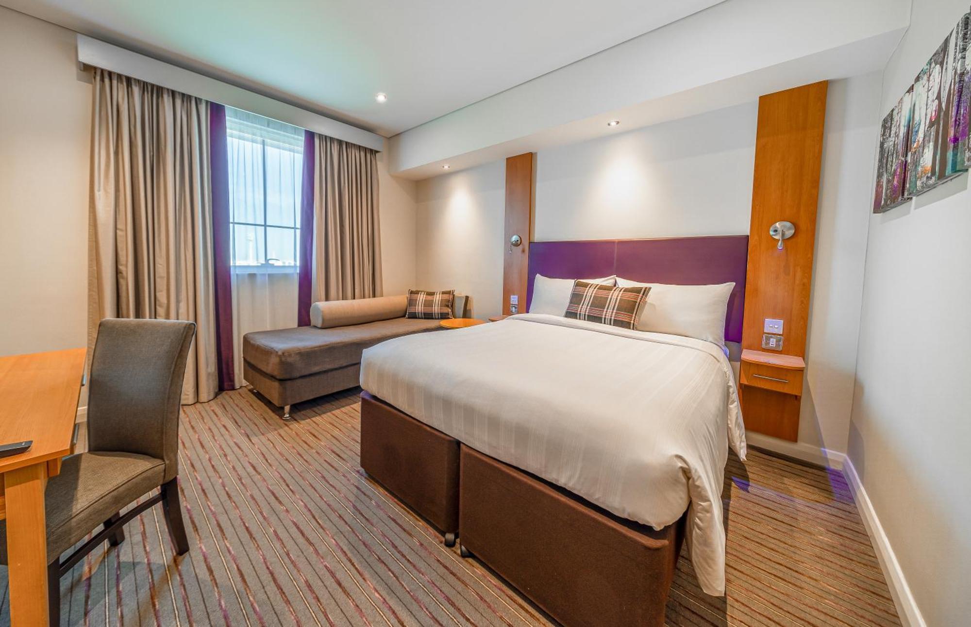 Premier Inn Dubai Silicon Oasis מראה חיצוני תמונה